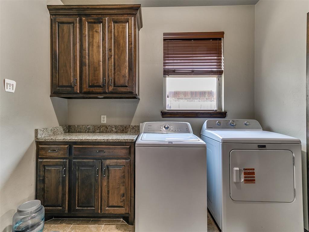 18305 Haslemere Lane Property Photo 33