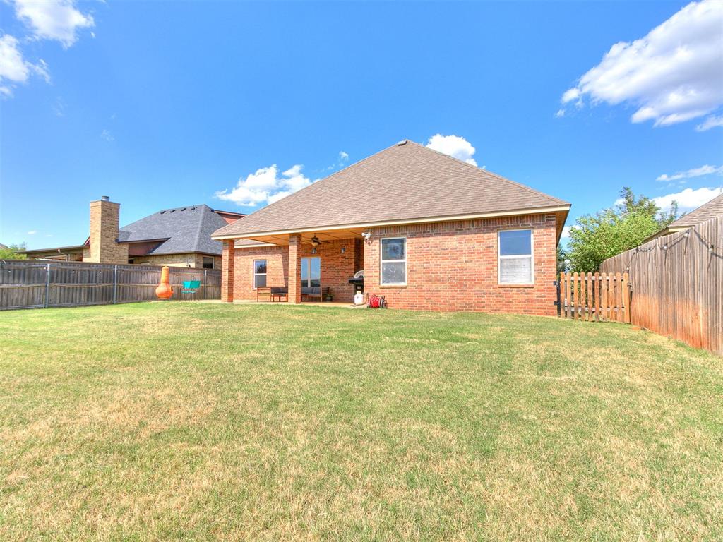 18305 Haslemere Lane Property Photo 43