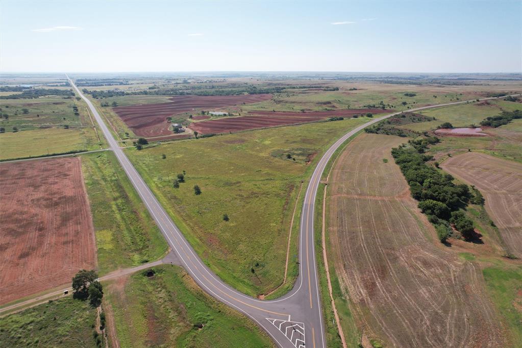17 E 1040 & Hwy 73 Road Property Photo 4