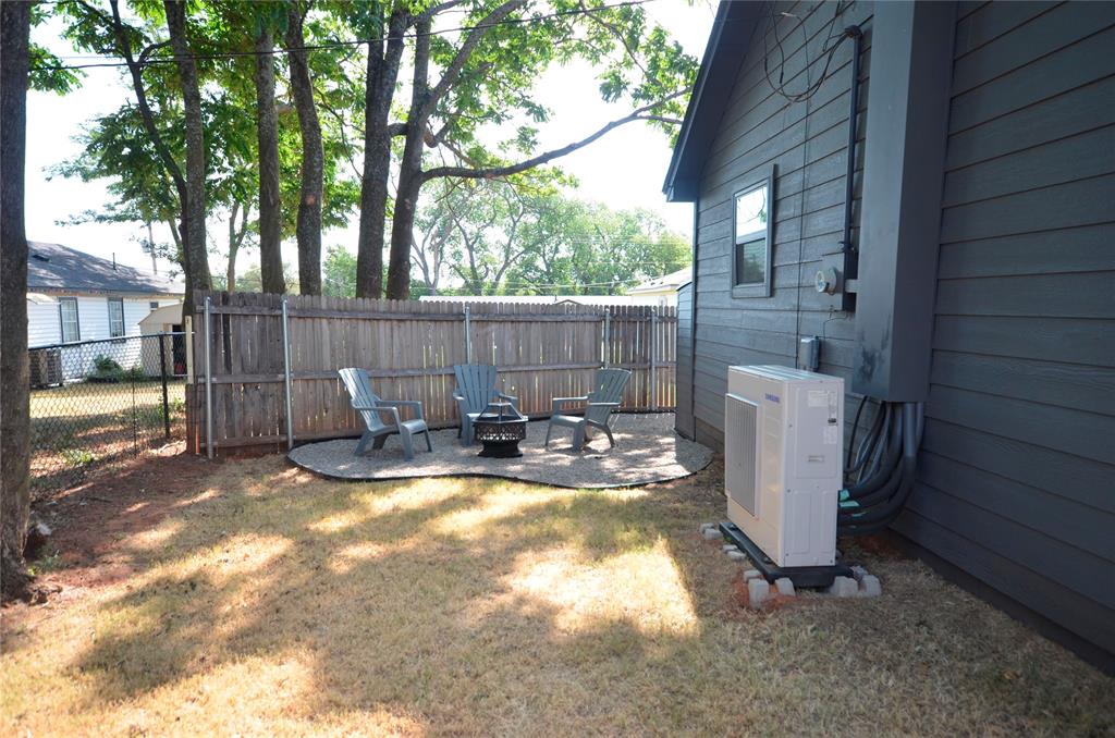 313 Se 2nd Street Property Photo 17
