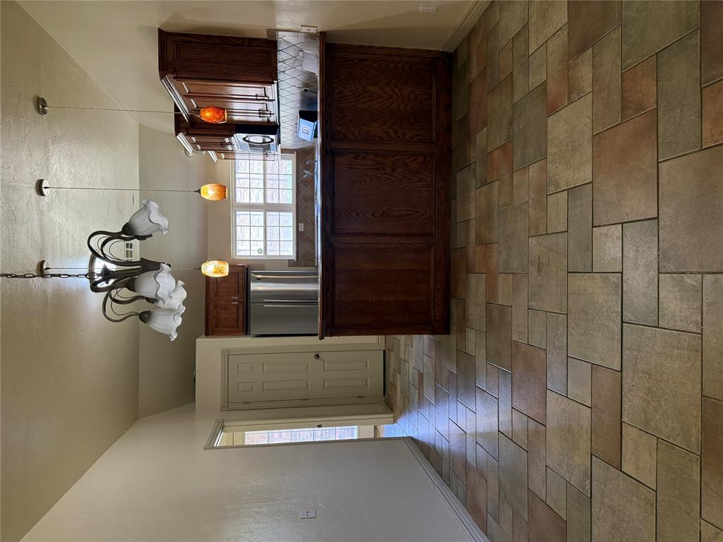 1808 Dorothy Drive Property Photo 3