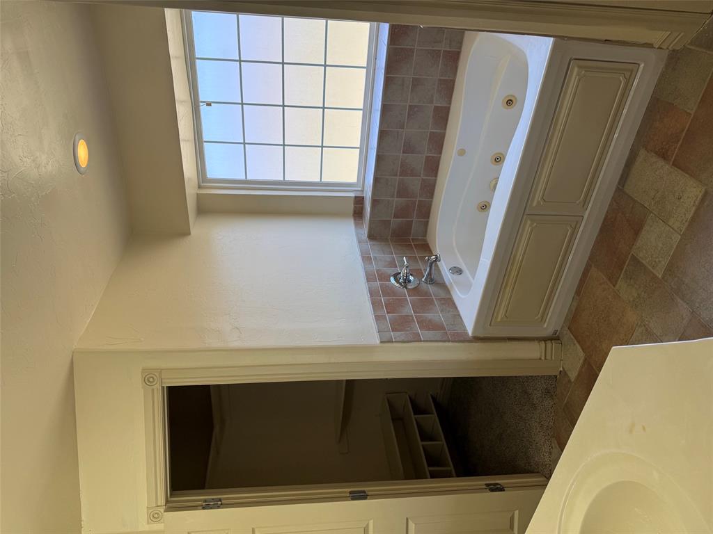 1808 Dorothy Drive Property Photo 6