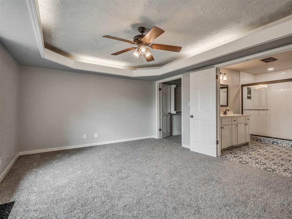 1406 E Bradley Street Property Photo 21