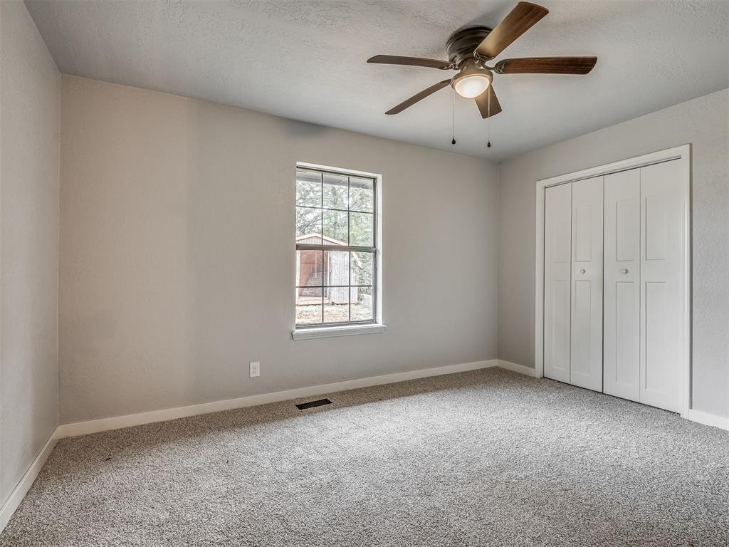 1406 E Bradley Street Property Photo 33