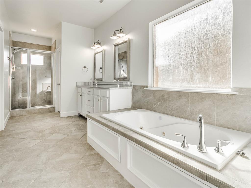 1244376 Property Photo 2