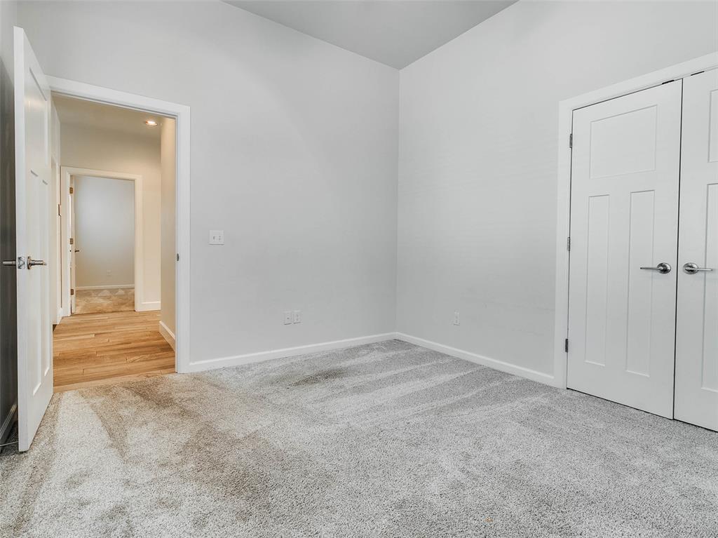 1244376 Property Photo 19