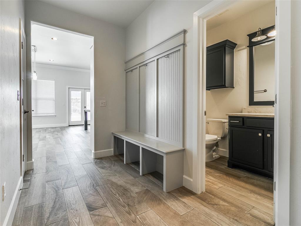 1244376 Property Photo 20