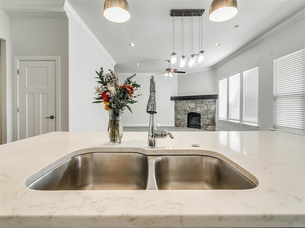 1244376 Property Photo 26