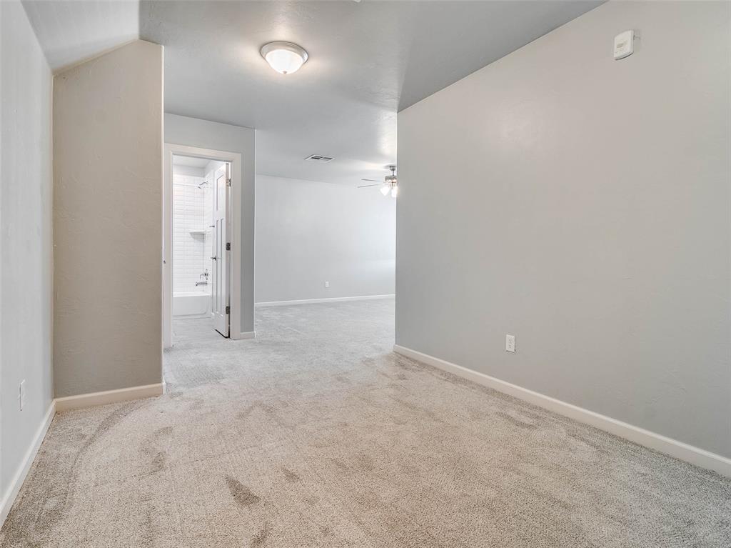 1244376 Property Photo 31