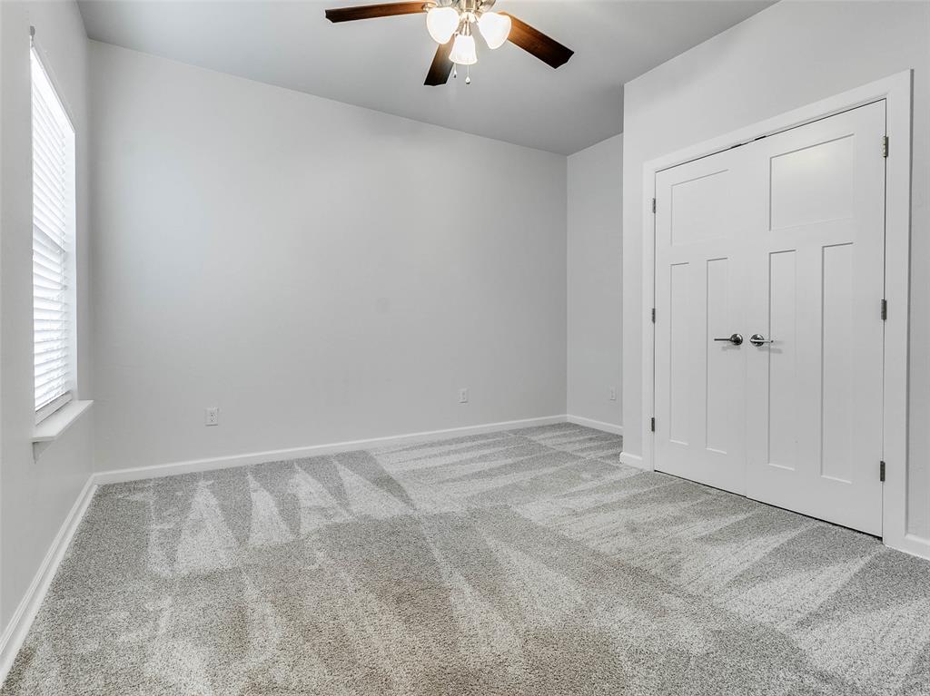 1244376 Property Photo 37