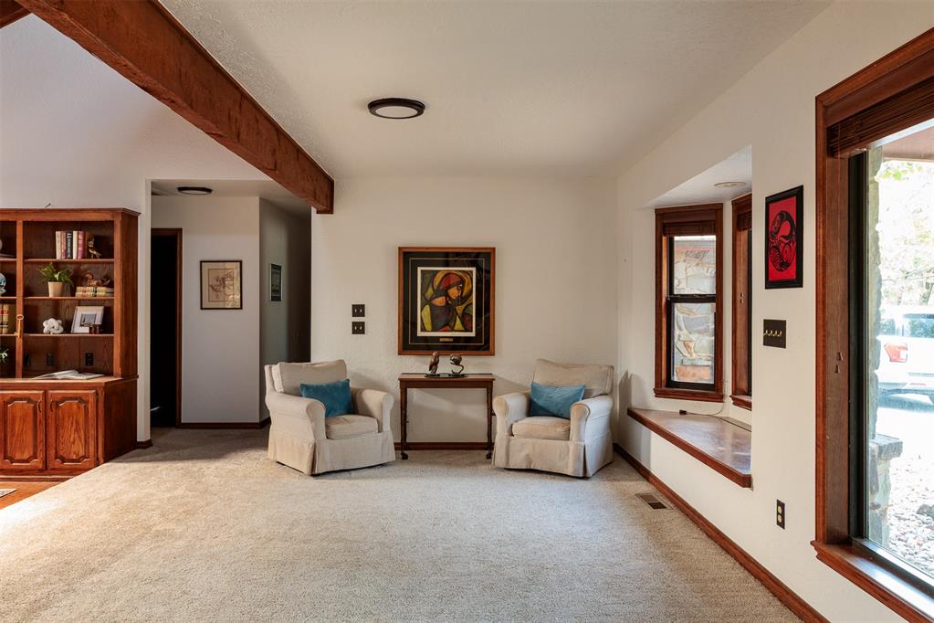 12924 Three Oaks Drive Property Photo 20