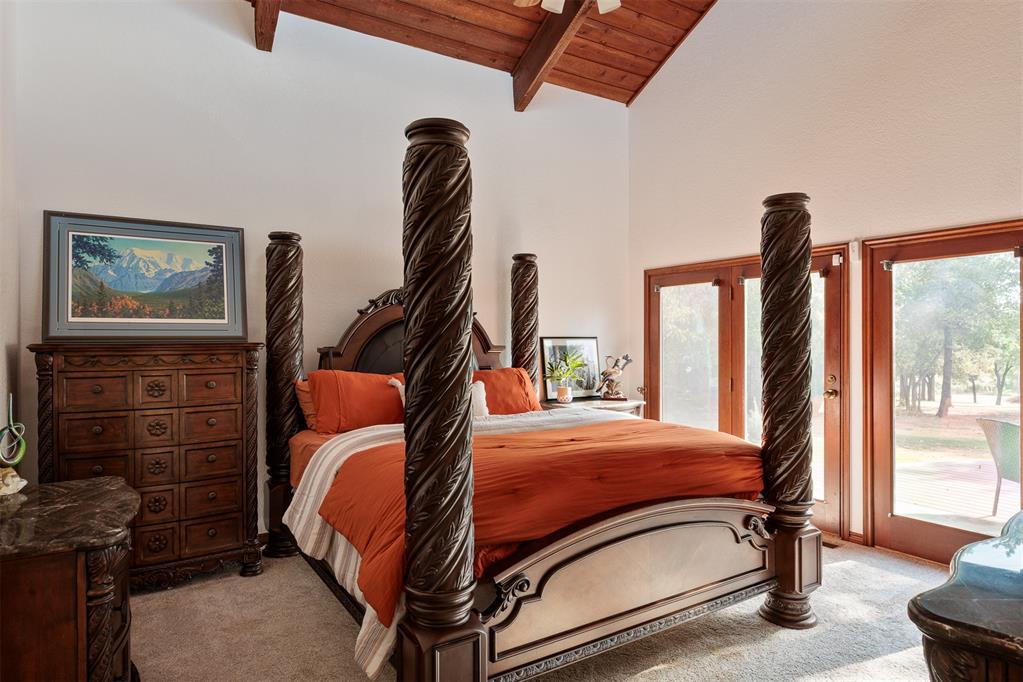 12924 Three Oaks Drive Property Photo 21
