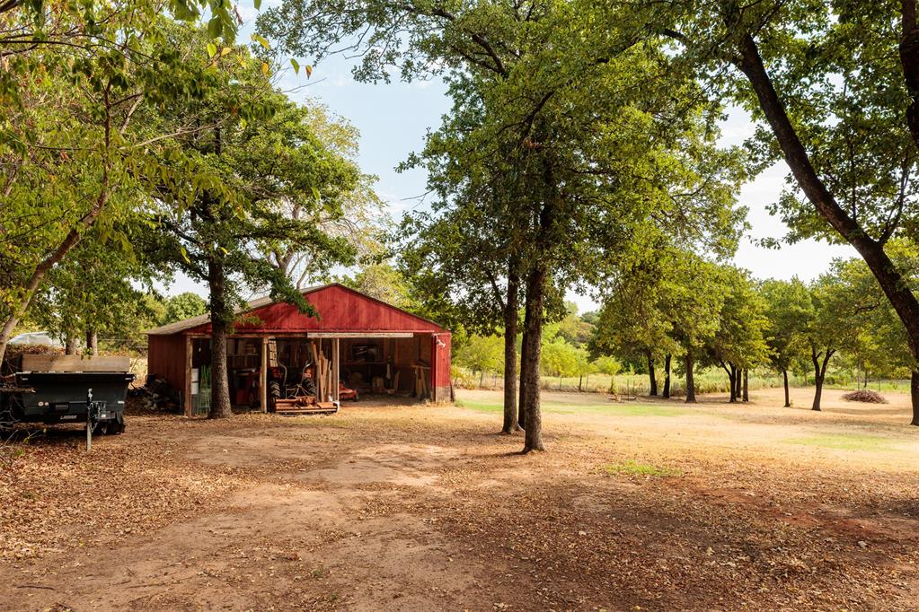 12924 Three Oaks Drive Property Photo 39
