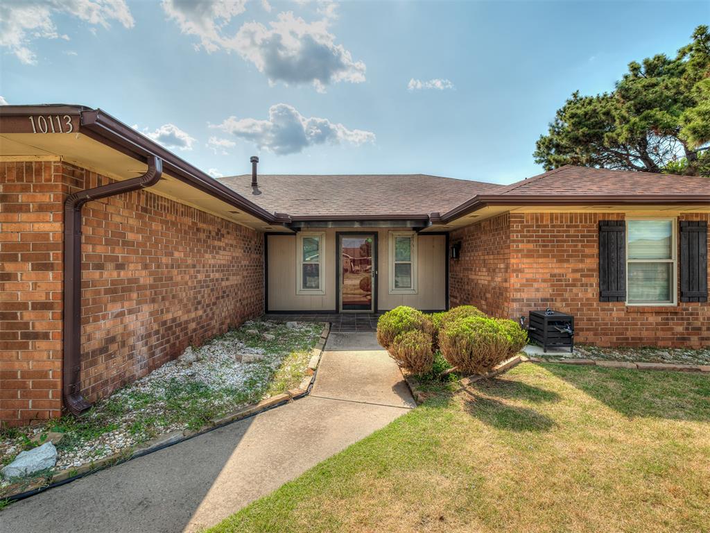 10113 Albert Lane Property Photo 1