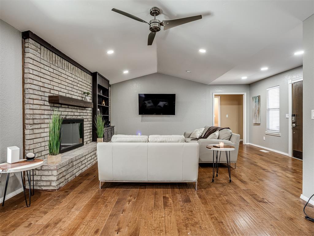 10113 Albert Lane Property Photo 6