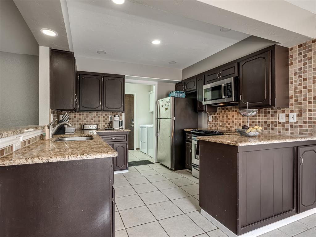 10113 Albert Lane Property Photo 10