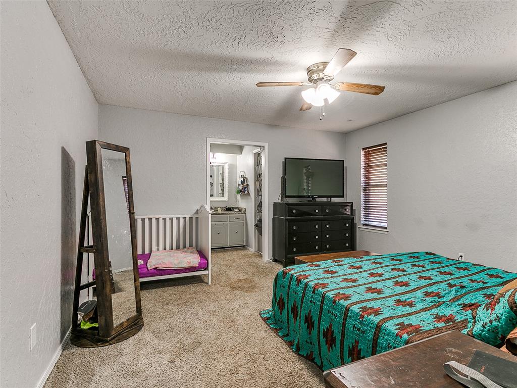 11064 Folkstone Drive Property Photo 11