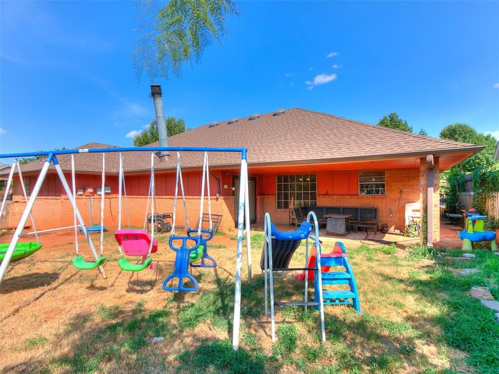 11064 Folkstone Drive Property Photo 21