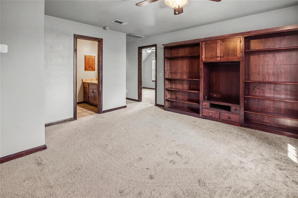 15604 Hyde Parke Drive Property Photo 29