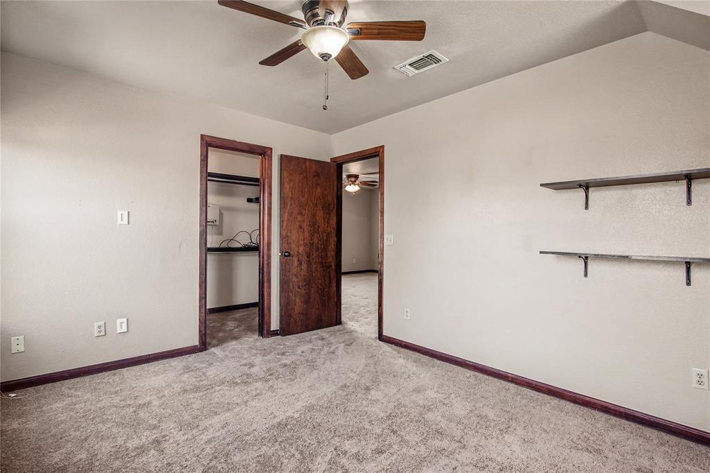 15604 Hyde Parke Drive Property Photo 34