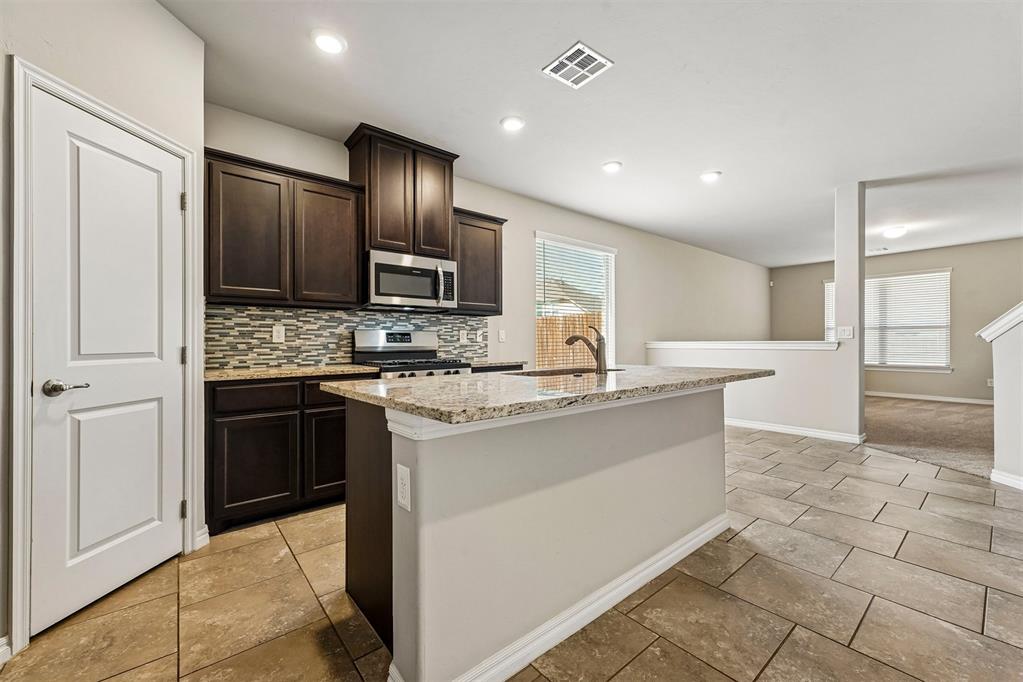 14721 Rambling Creek Circle Property Photo 7