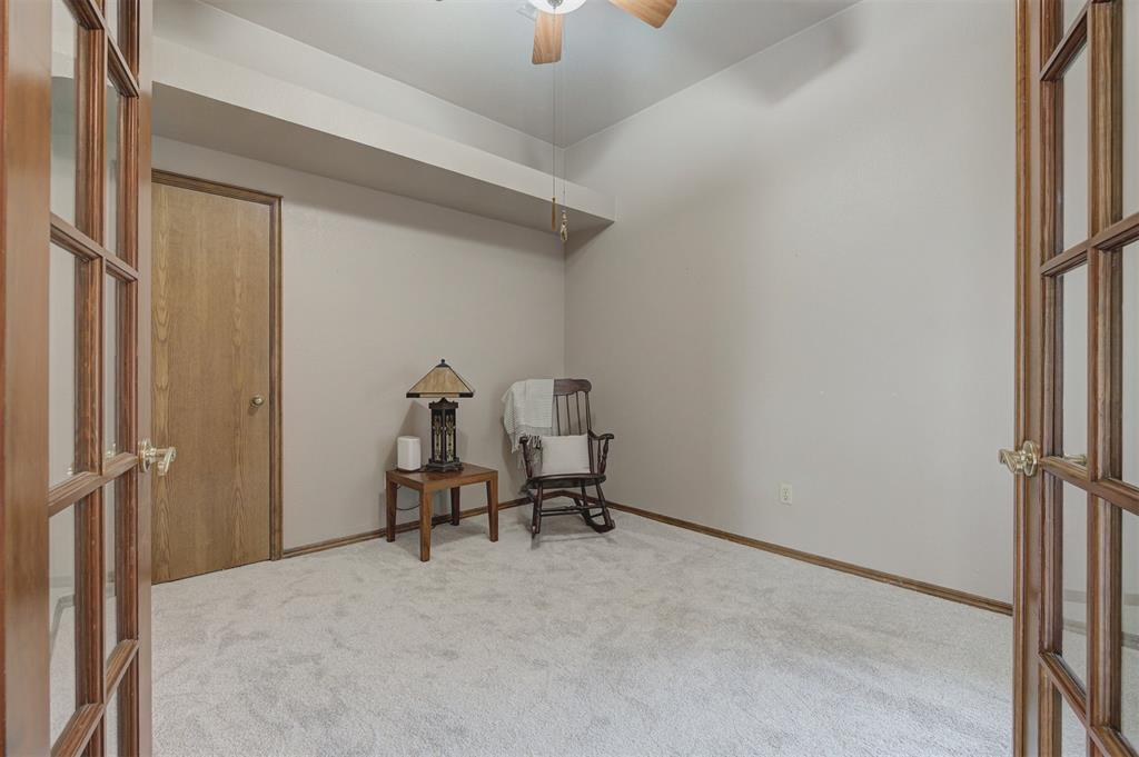 4100 Drawbridge Lane Property Photo 17
