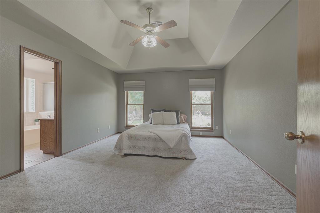 4100 Drawbridge Lane Property Photo 20