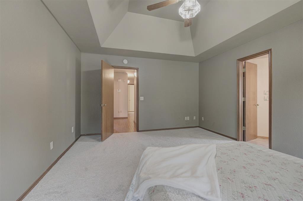 4100 Drawbridge Lane Property Photo 22
