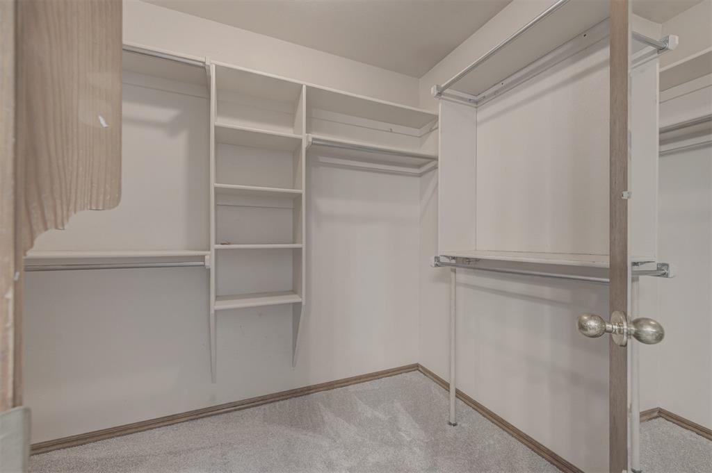 4100 Drawbridge Lane Property Photo 26
