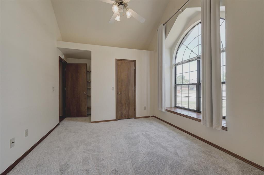 4100 Drawbridge Lane Property Photo 28