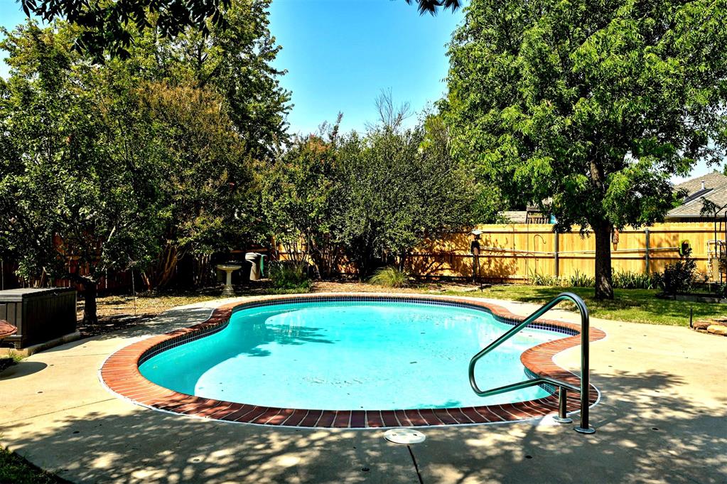 4100 Drawbridge Lane Property Photo 35