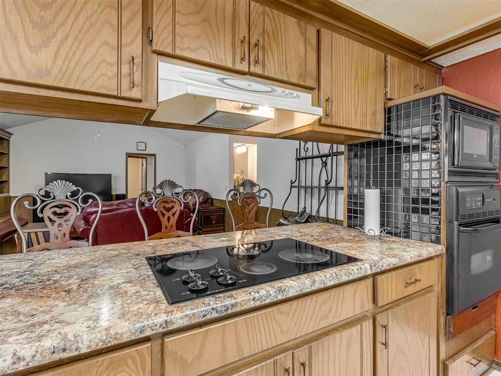 1525 Sw 93rd Road Property Photo 12