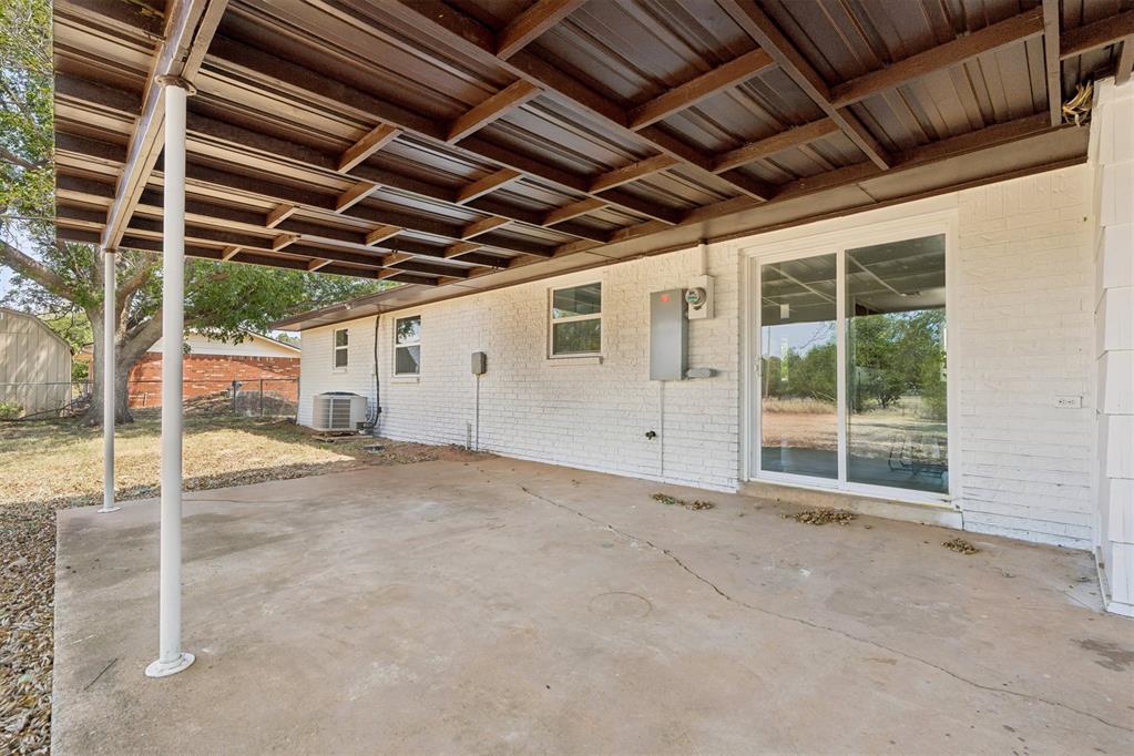 2024 E Robberts Avenue Property Photo 47