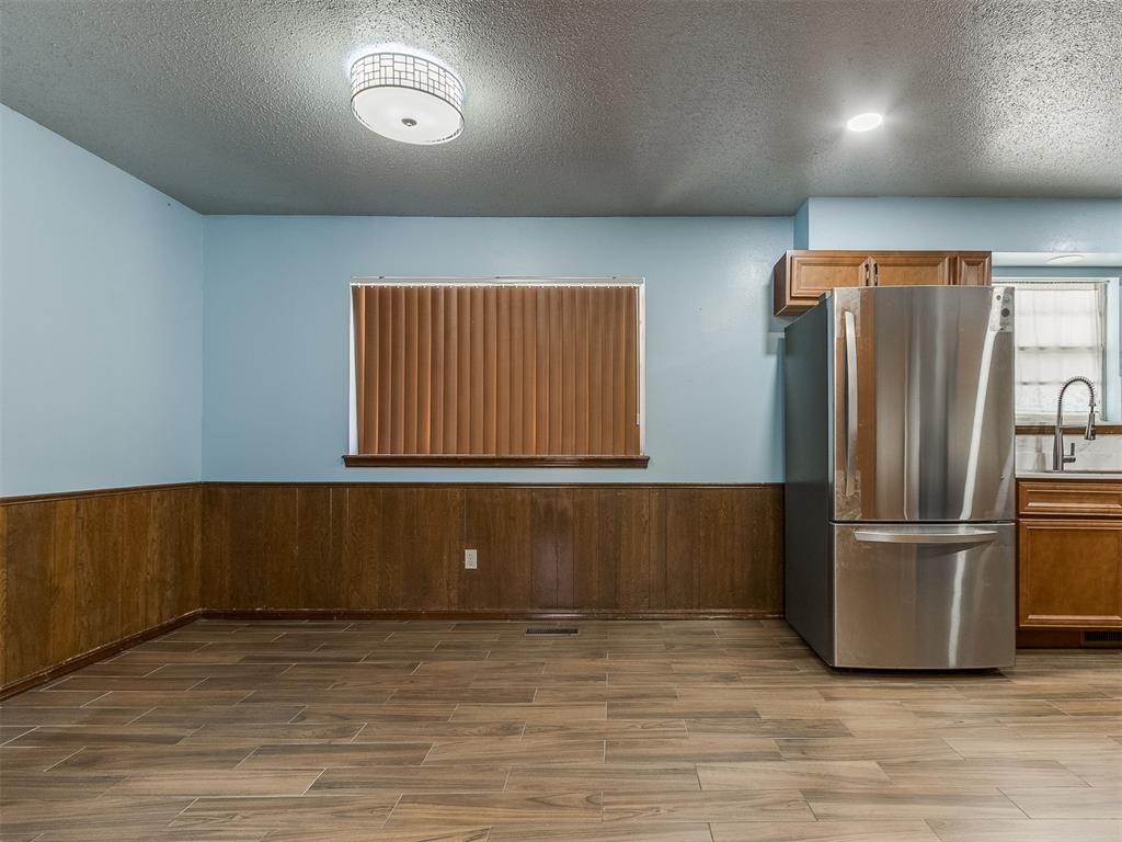 10500 N Western Avenue Property Photo 39