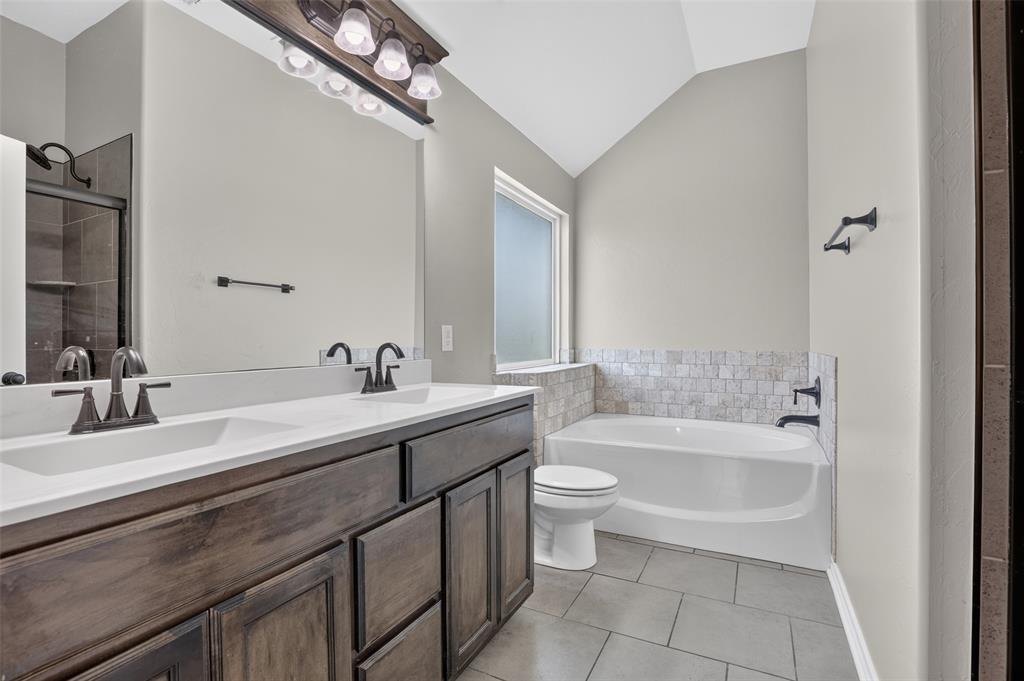 14100 Celeste Lane Property Photo 12