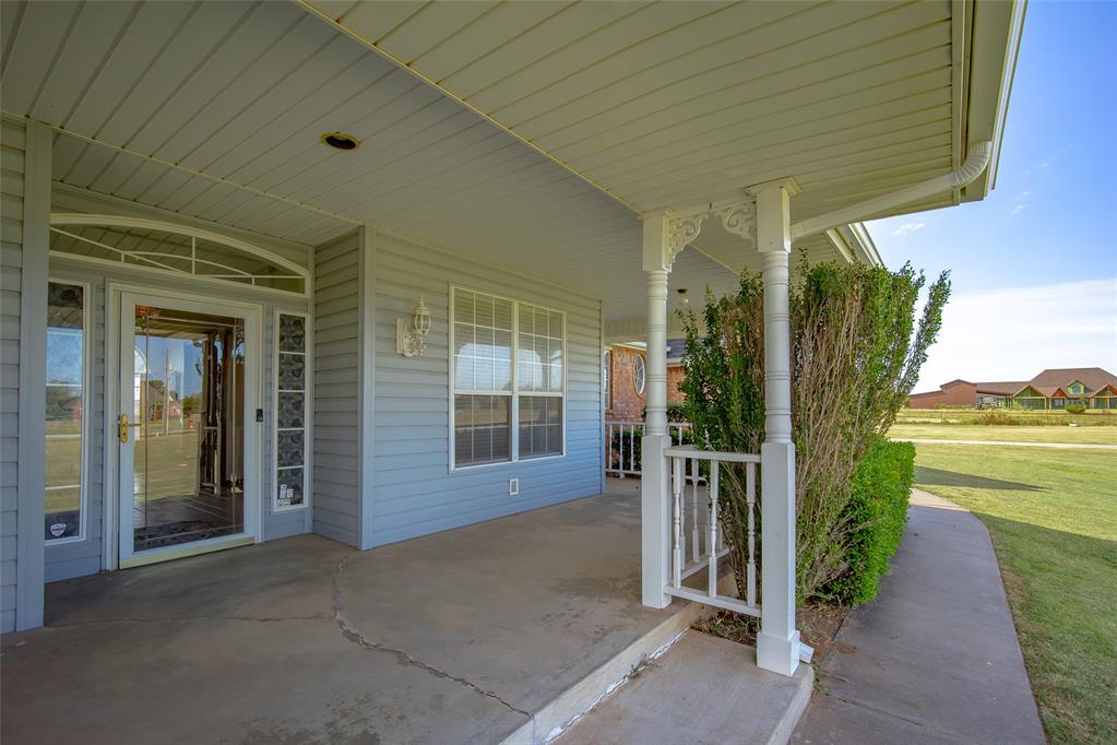 9301 Southern View Drive Property Photo 14