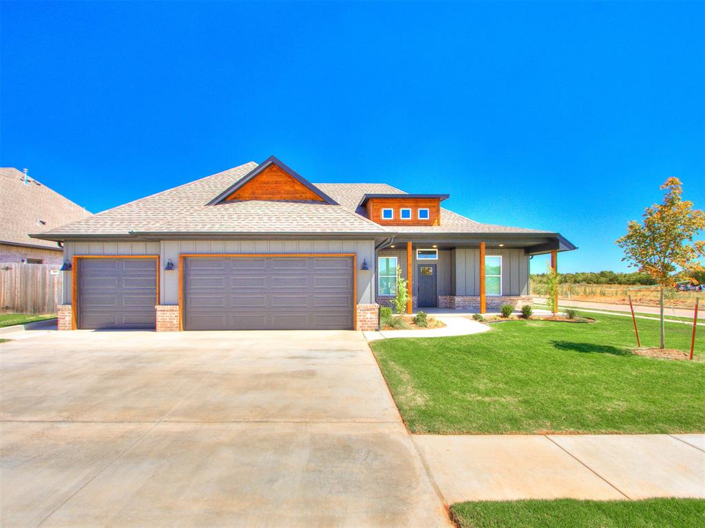 1916 Sama Way Property Photo 1