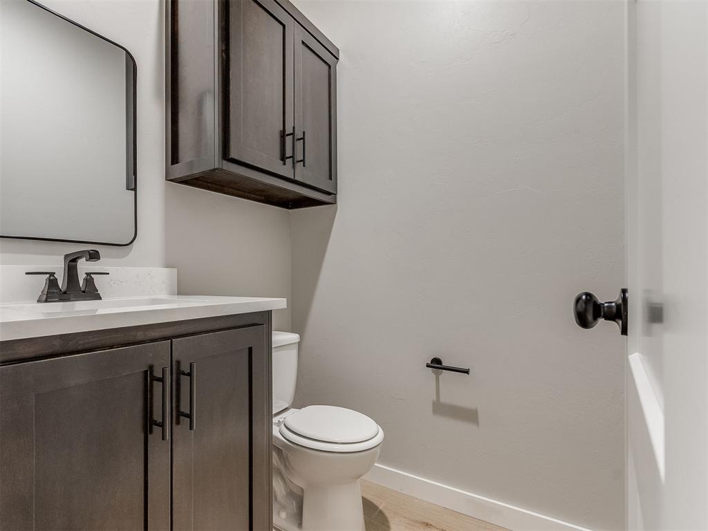 1916 Sama Way Property Photo 32