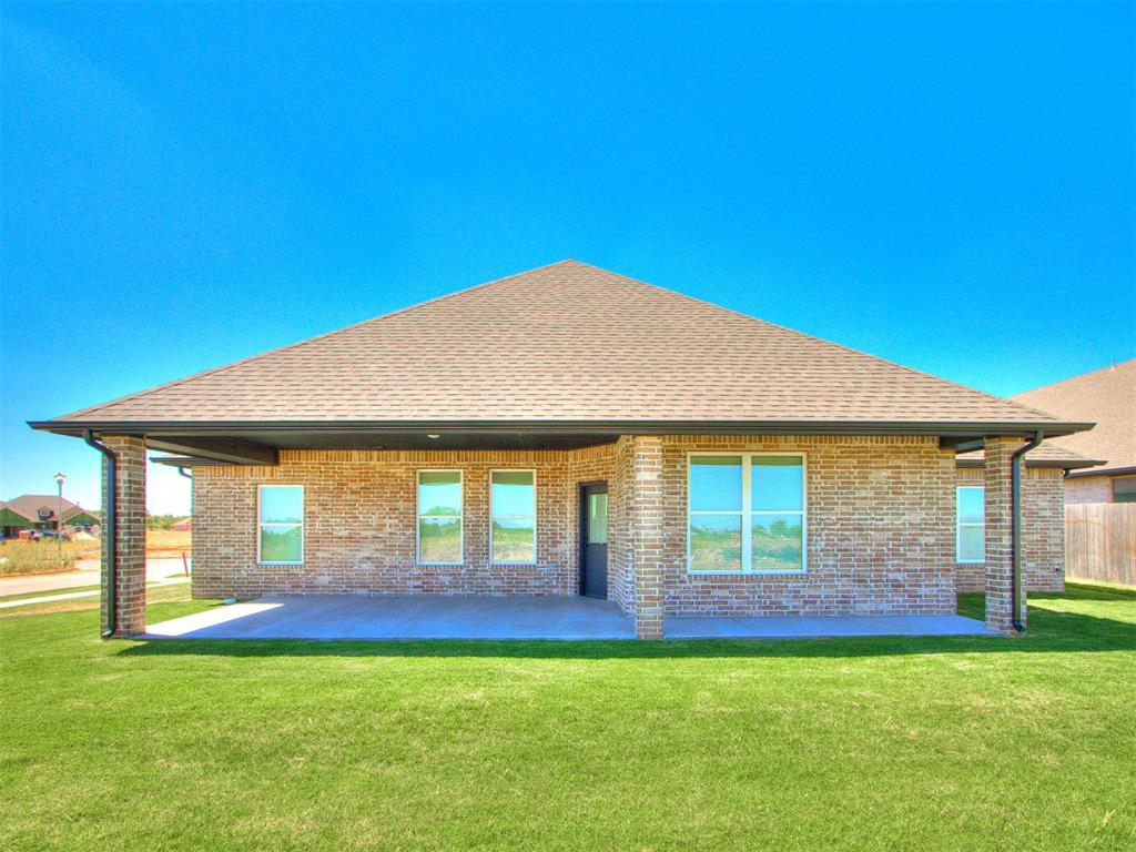 1916 Sama Way Property Photo 42