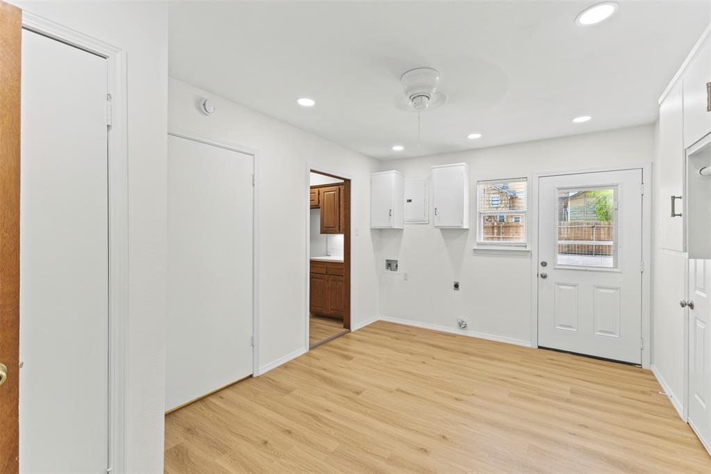 121 W 17th Street Property Photo 13