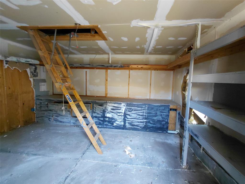 4012 Nw 33rd Street Property Photo 12