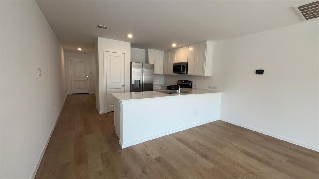 20416 Mule Deer Drive Property Photo 3
