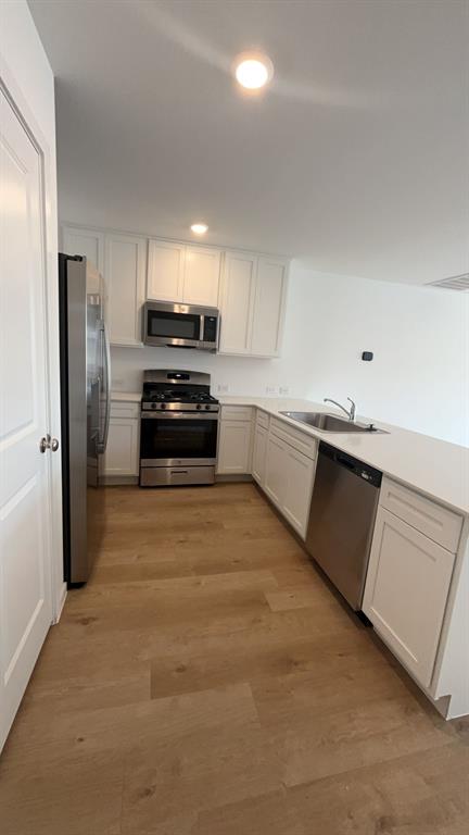 20416 Mule Deer Drive Property Photo 4