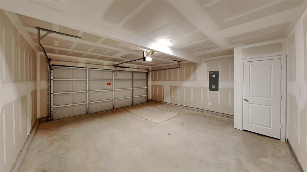 20416 Mule Deer Drive Property Photo 17