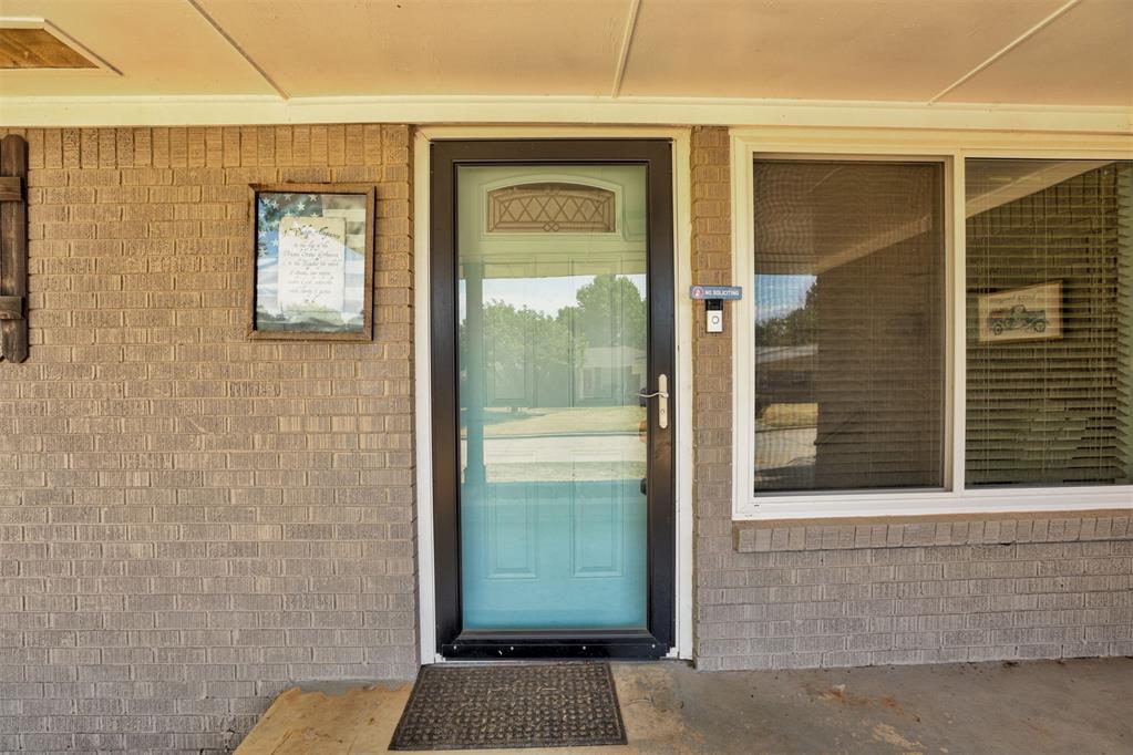 724 Stahl Drive Property Photo 4