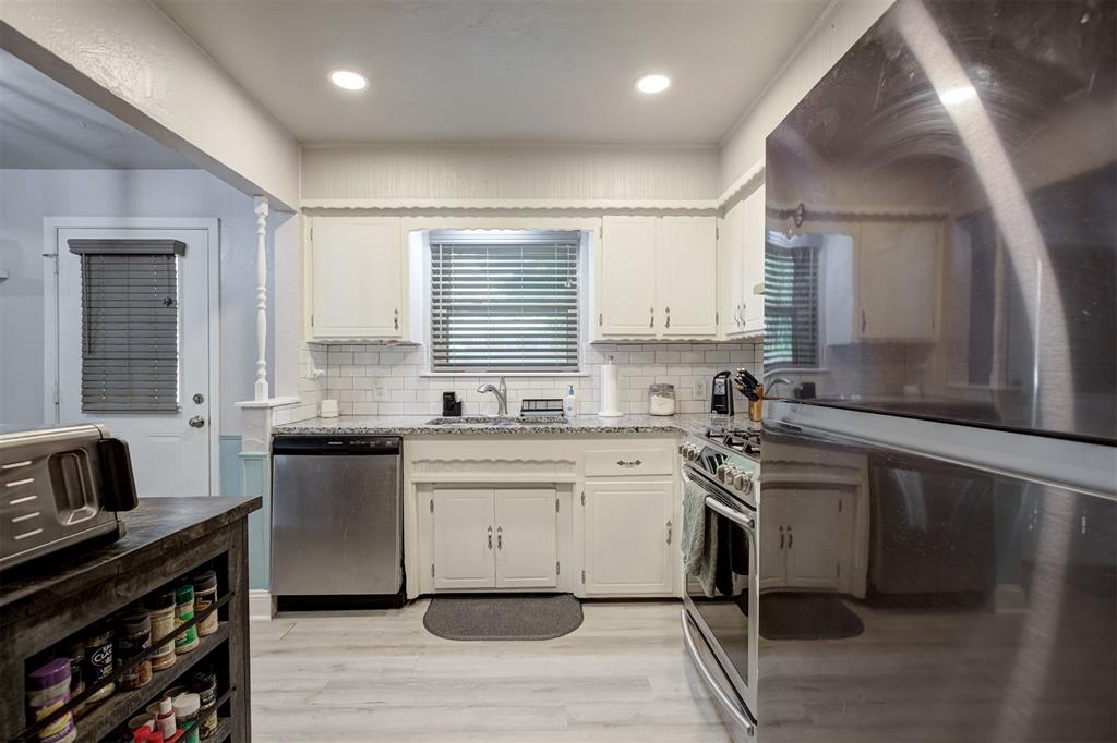 724 Stahl Drive Property Photo 13