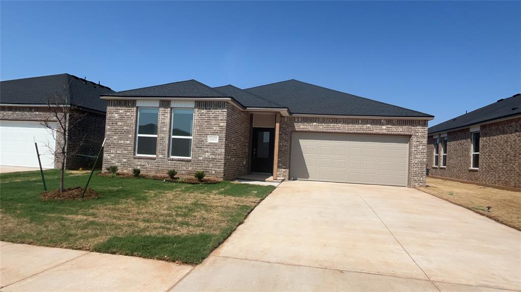 20429 Mule Deer Drive Property Photo 1