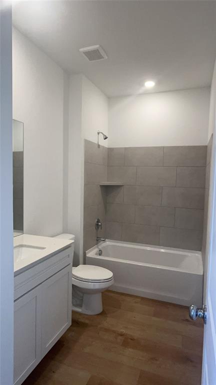 20429 Mule Deer Drive Property Photo 8