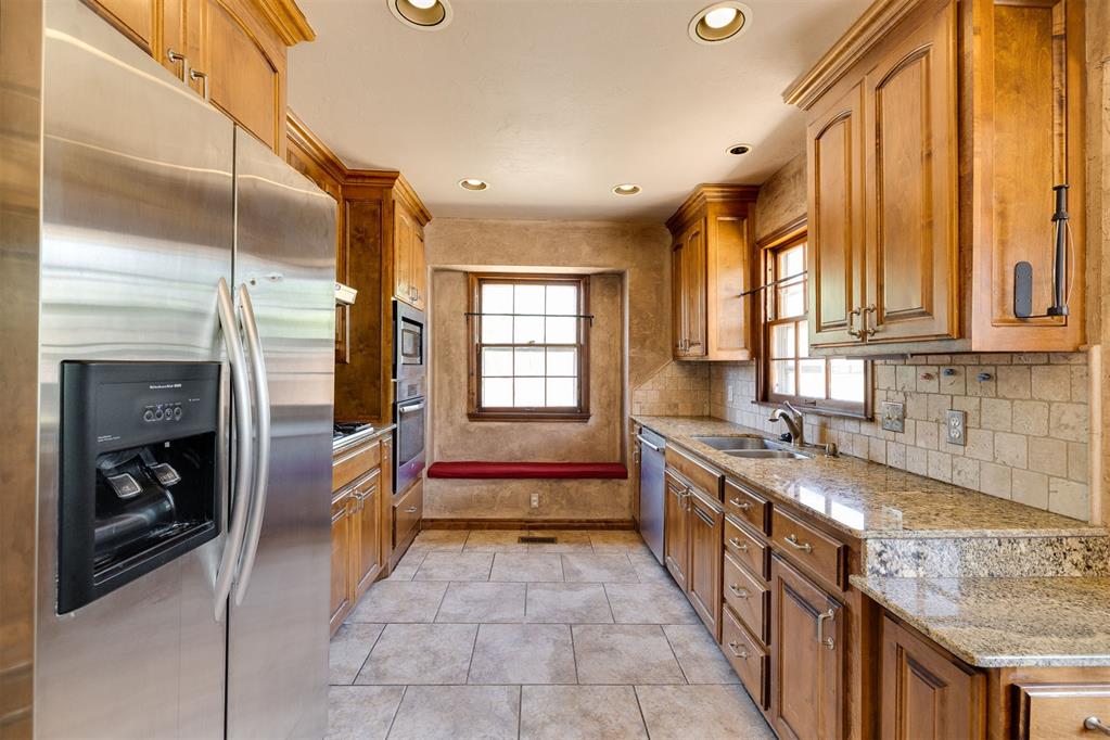6444 N Harvard Avenue Property Photo 21