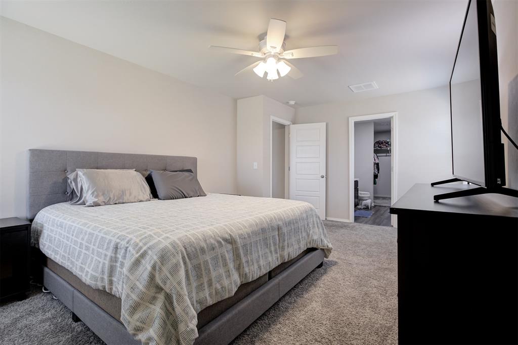 467 Se 7th Place Property Photo 12